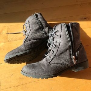 Kids Boots